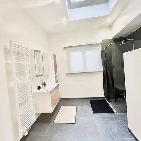 Modern In Hartje Apartment *